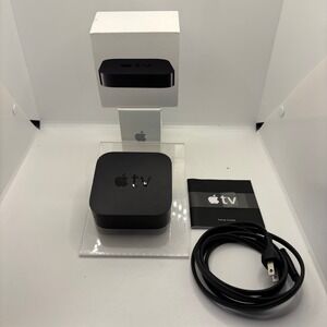 Apple TV 3rd Generation A1427 MD199LL/A Media Streamer Box with‎ Accessories